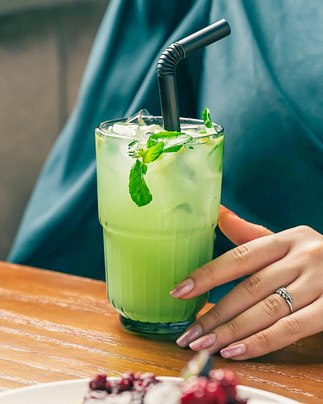 Green mint drink